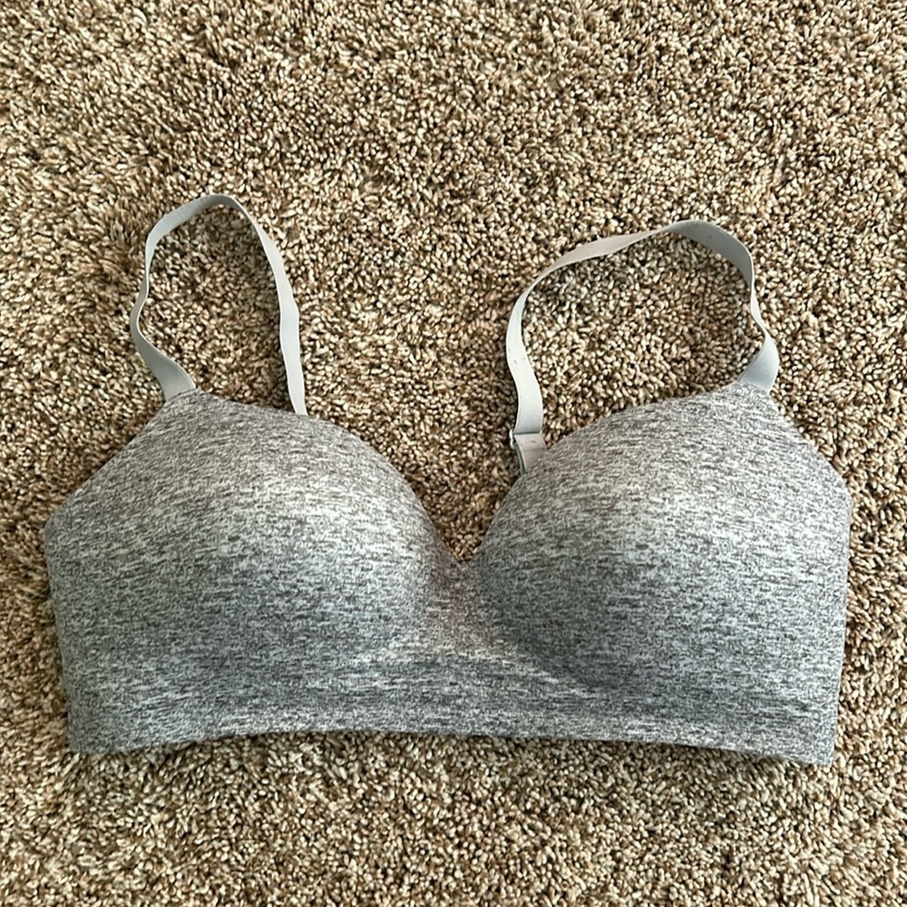 Soma Enbliss Wireless gray heathered bra, size 40C
